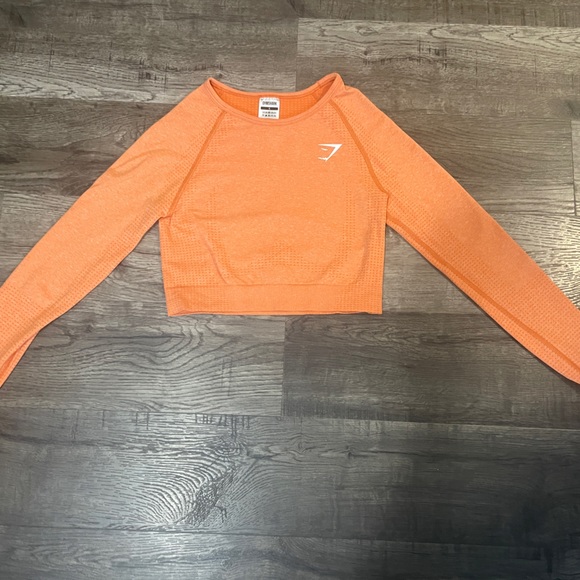 Gymshark Top - Picture 3 of 3